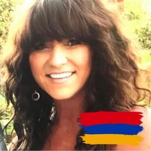 Meet your Posher, Dani